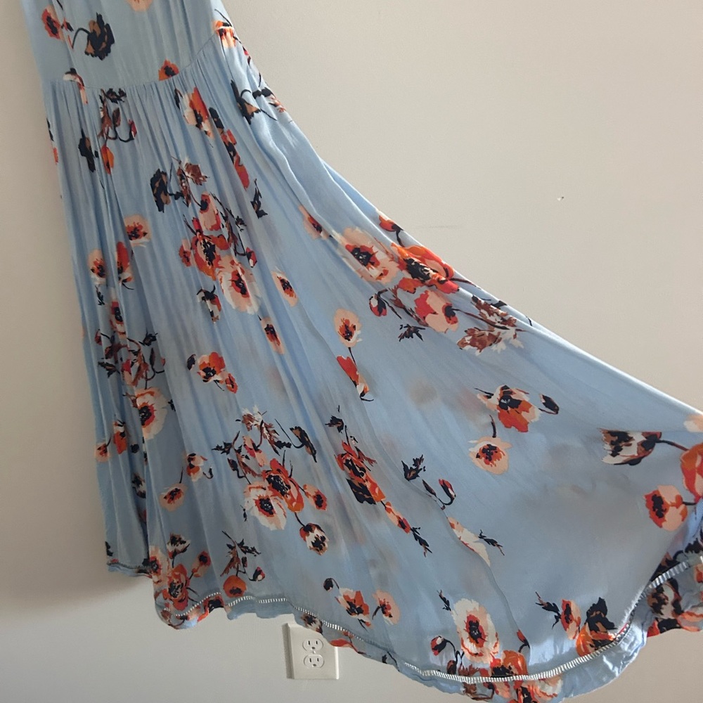 Urban Outfitters Cooperative Light Blue Floral Midi Dress - Picture 3 of 6